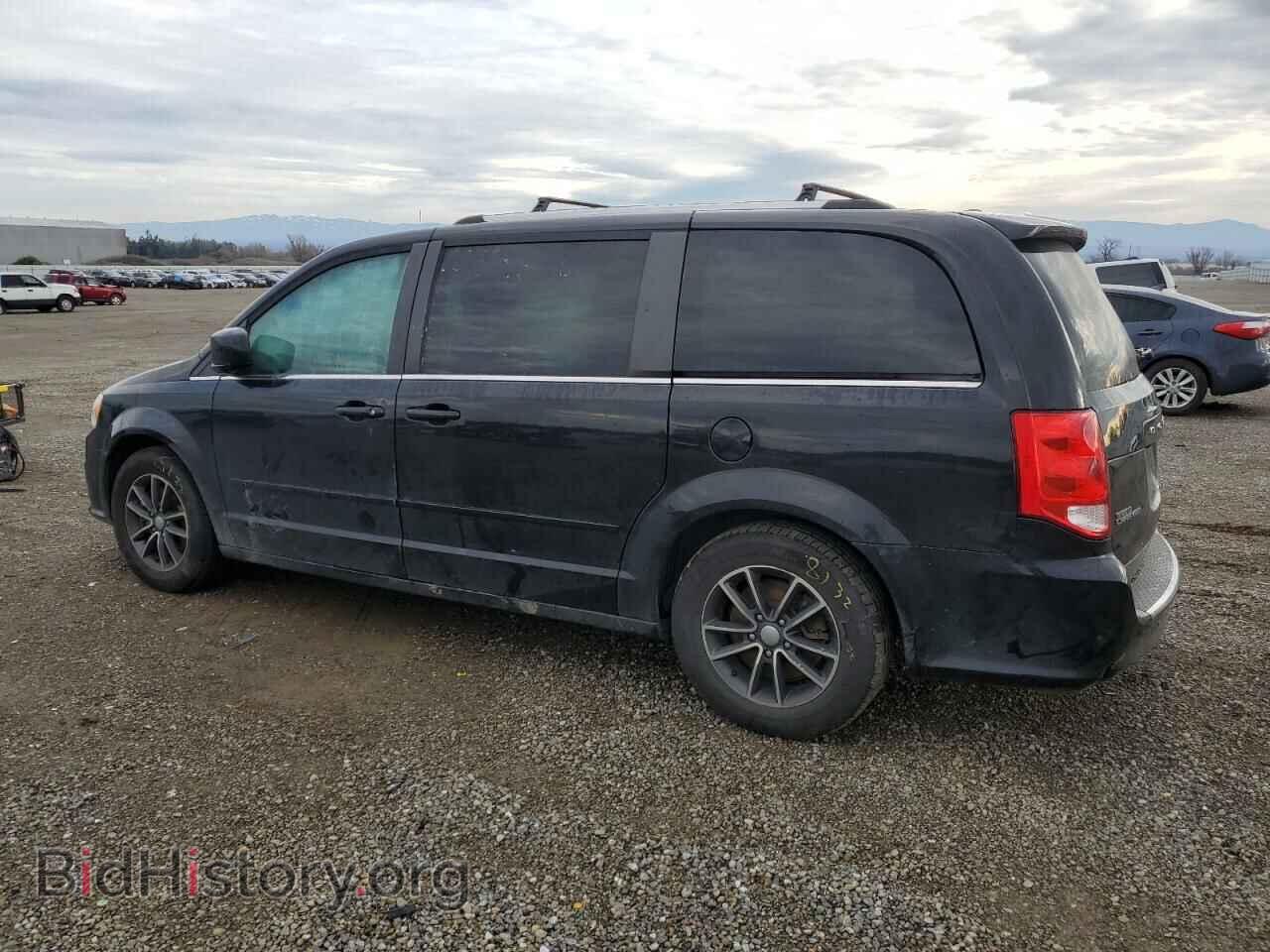 2017 DODGE CARAVAN - VIN: 2C4RDGCG3HR858819 - Photo 2