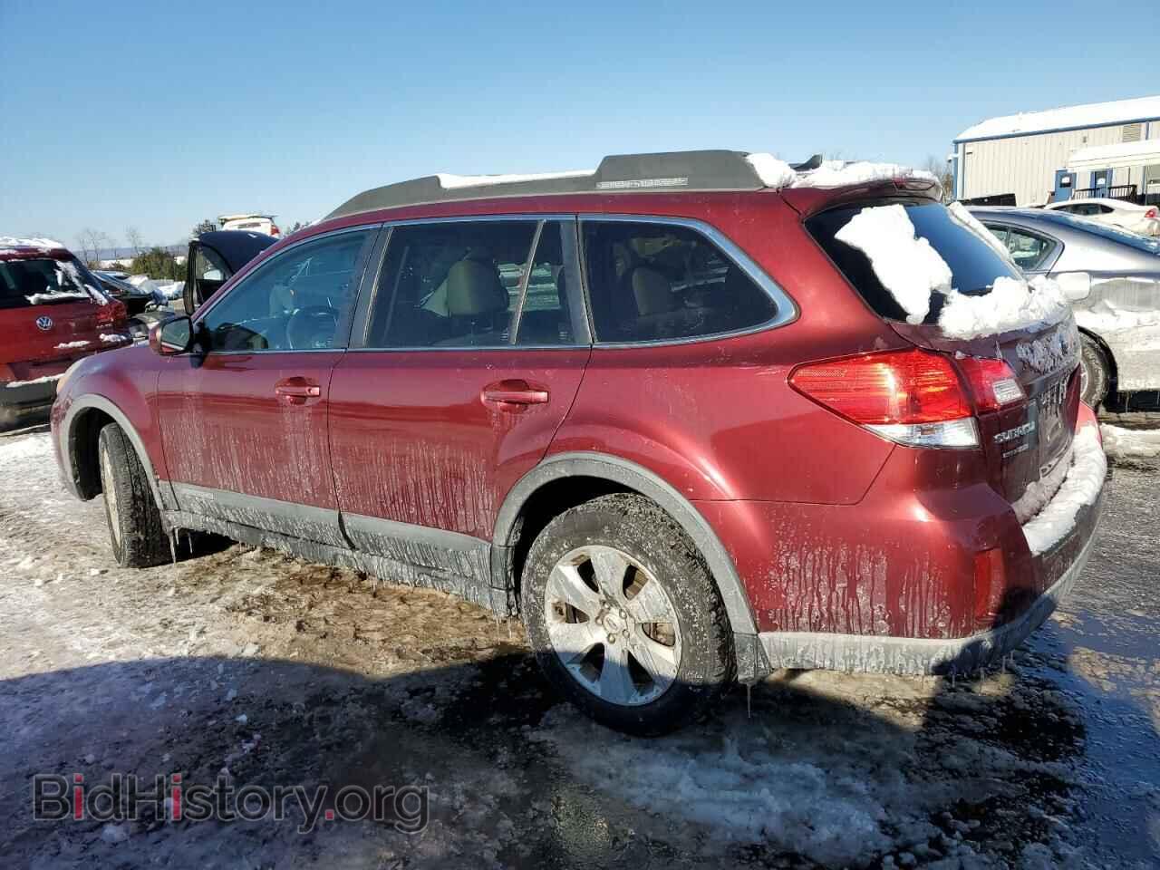 2011 SUBARU OUTBACK - VIN: 4S4BRDKC8B2442220 - Photo 2