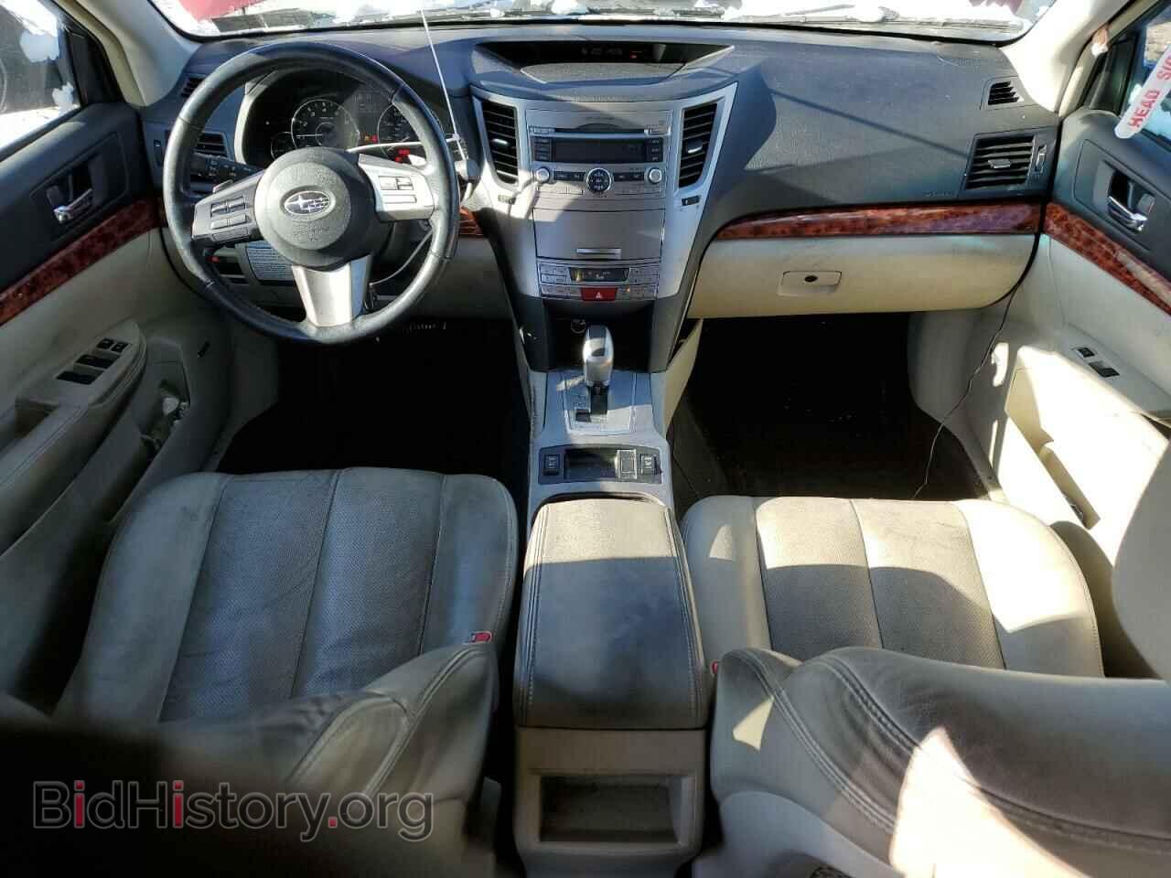2011 SUBARU OUTBACK - VIN: 4S4BRDKC8B2442220 - Photo 8