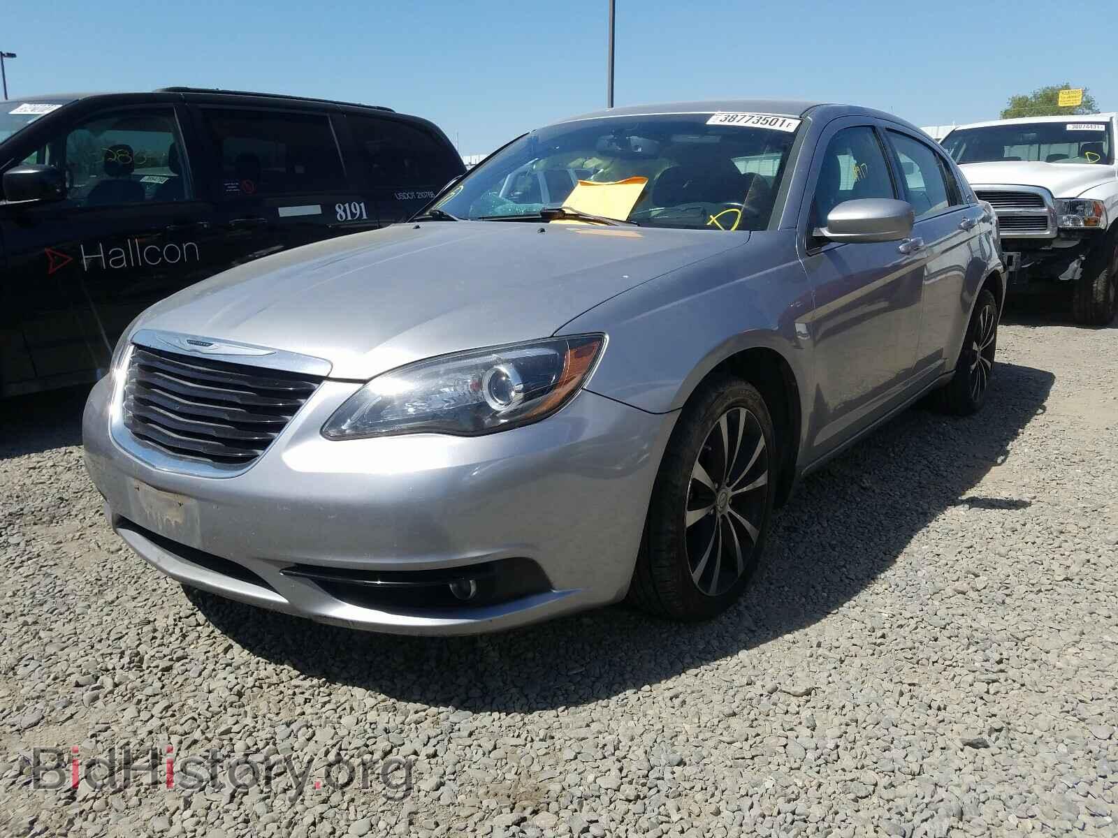 2013 CHRYSLER 200 - VIN: 1C3CCBBB7DN600638 - Фото 2