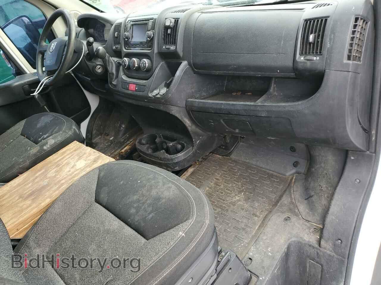 2015 RAM All Models - VIN: 3C6TRVBG7FE514400 - Фото 8