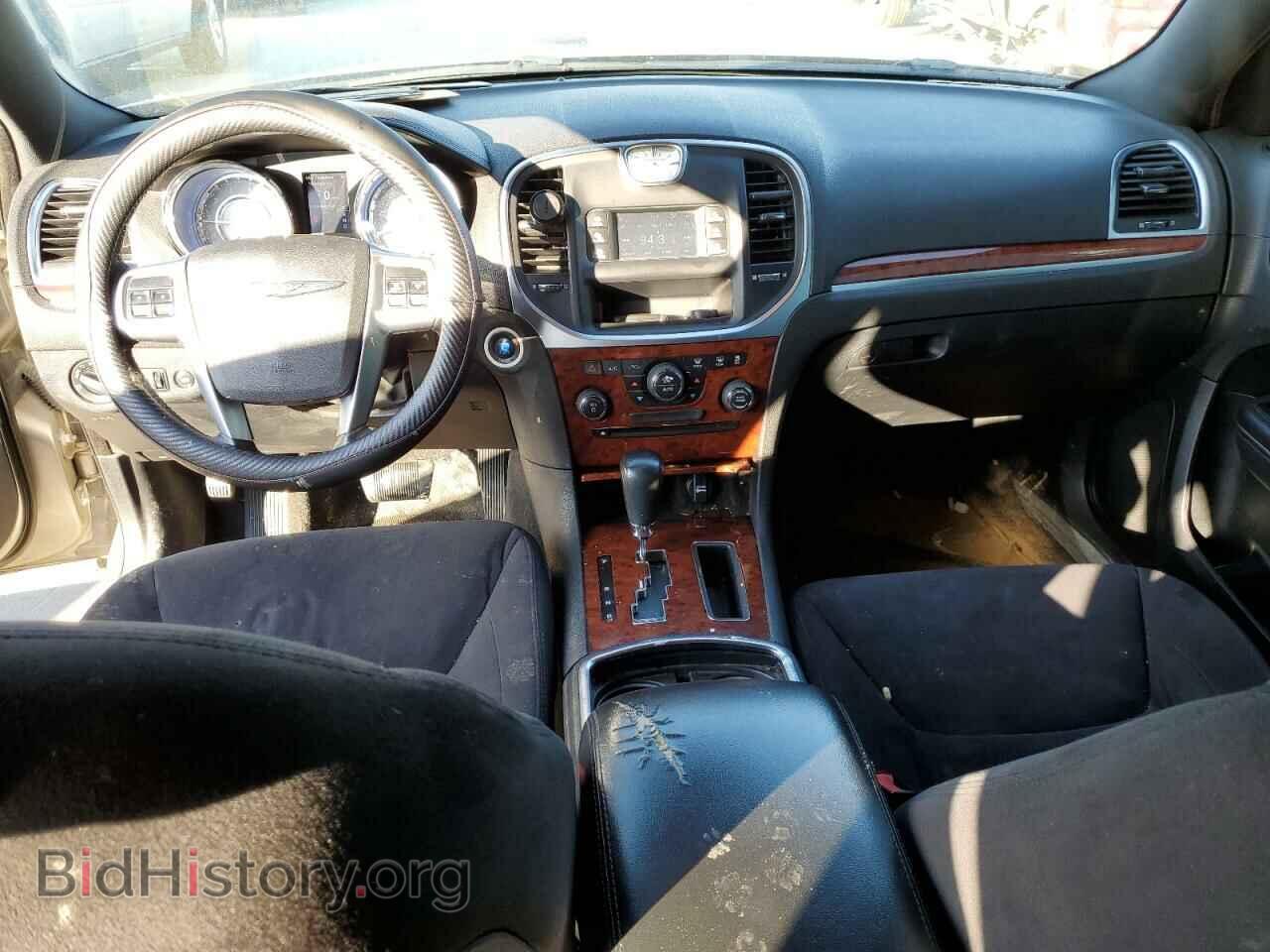 2012 CHRYSLER 300 - VIN: 2C3CCAAG3CH116514 - Фото 8