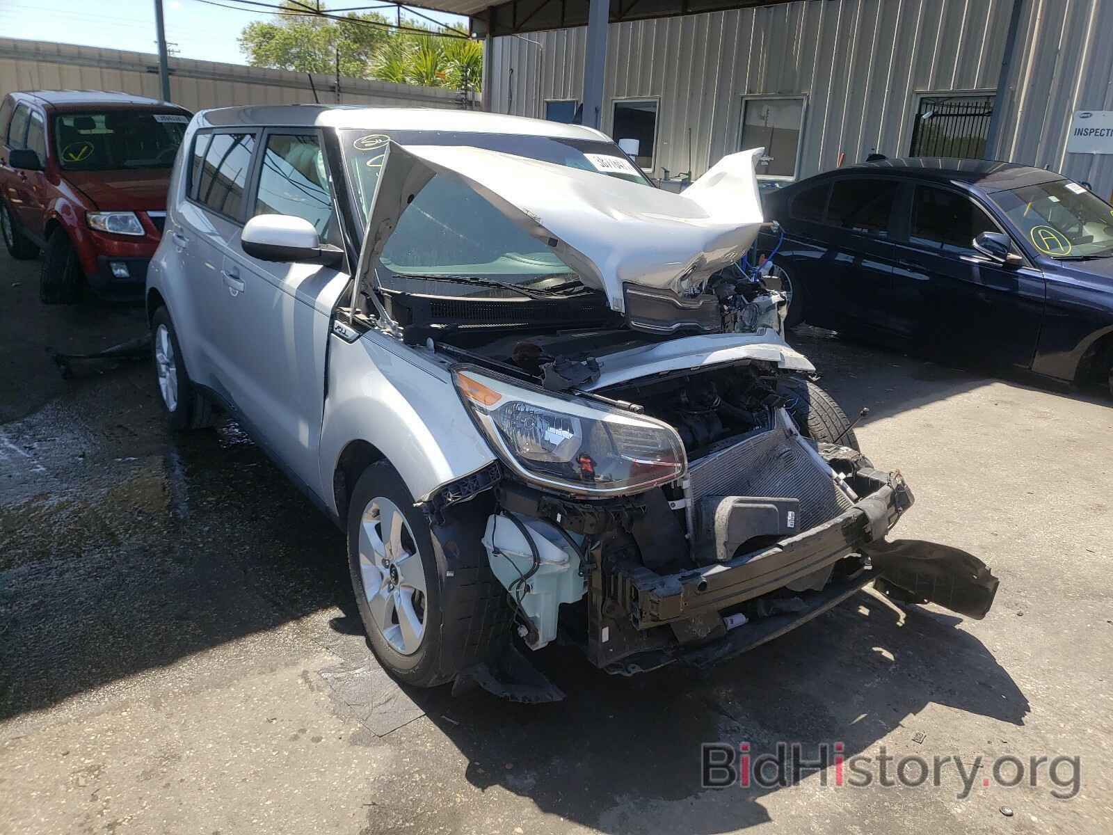 Photo KNDJN2A29J7610277 - KIA SOUL 2018