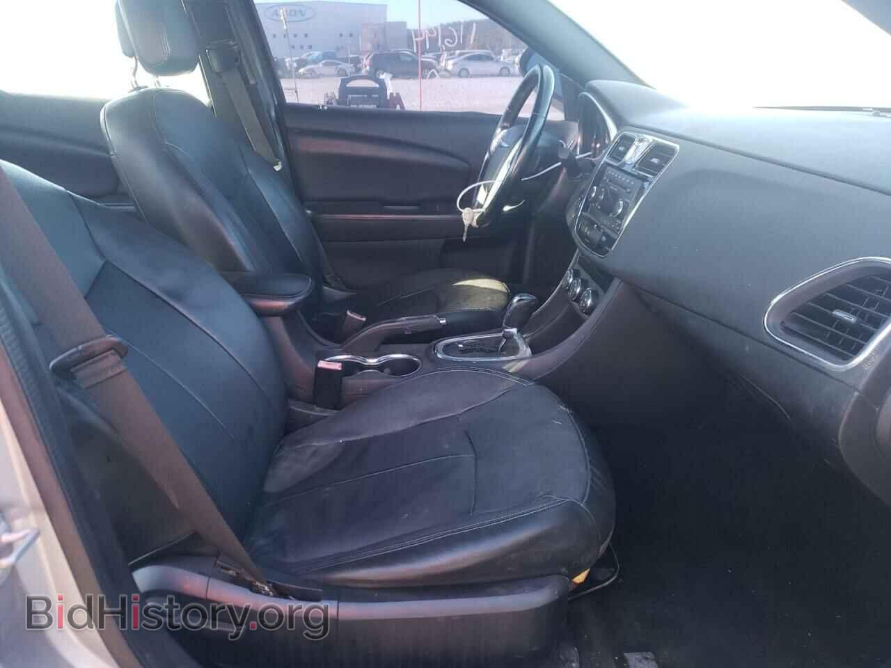 2013 CHRYSLER 200 - VIN: 1C3CCBBB6DN723010 - Фото 5