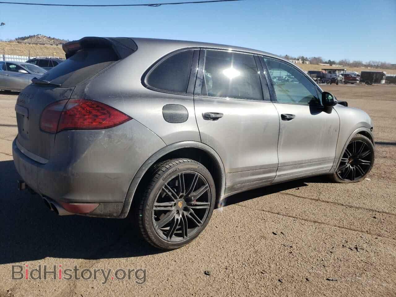 2011 PORSCHE CAYENNE - VIN: WP1AC2A24BLA82449 - Фото 3
