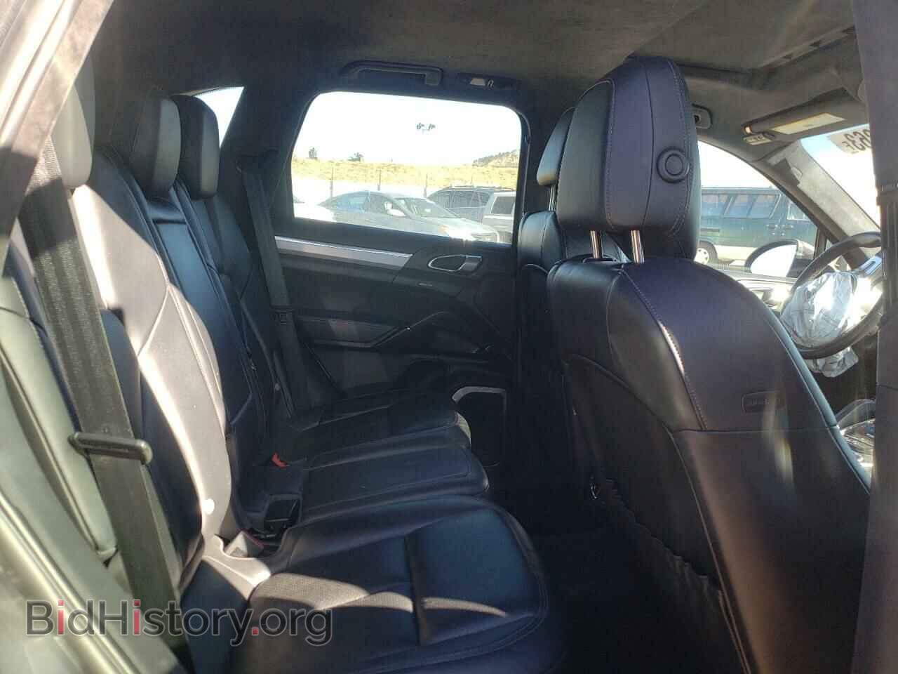 2011 PORSCHE CAYENNE - VIN: WP1AC2A24BLA82449 - Фото 10
