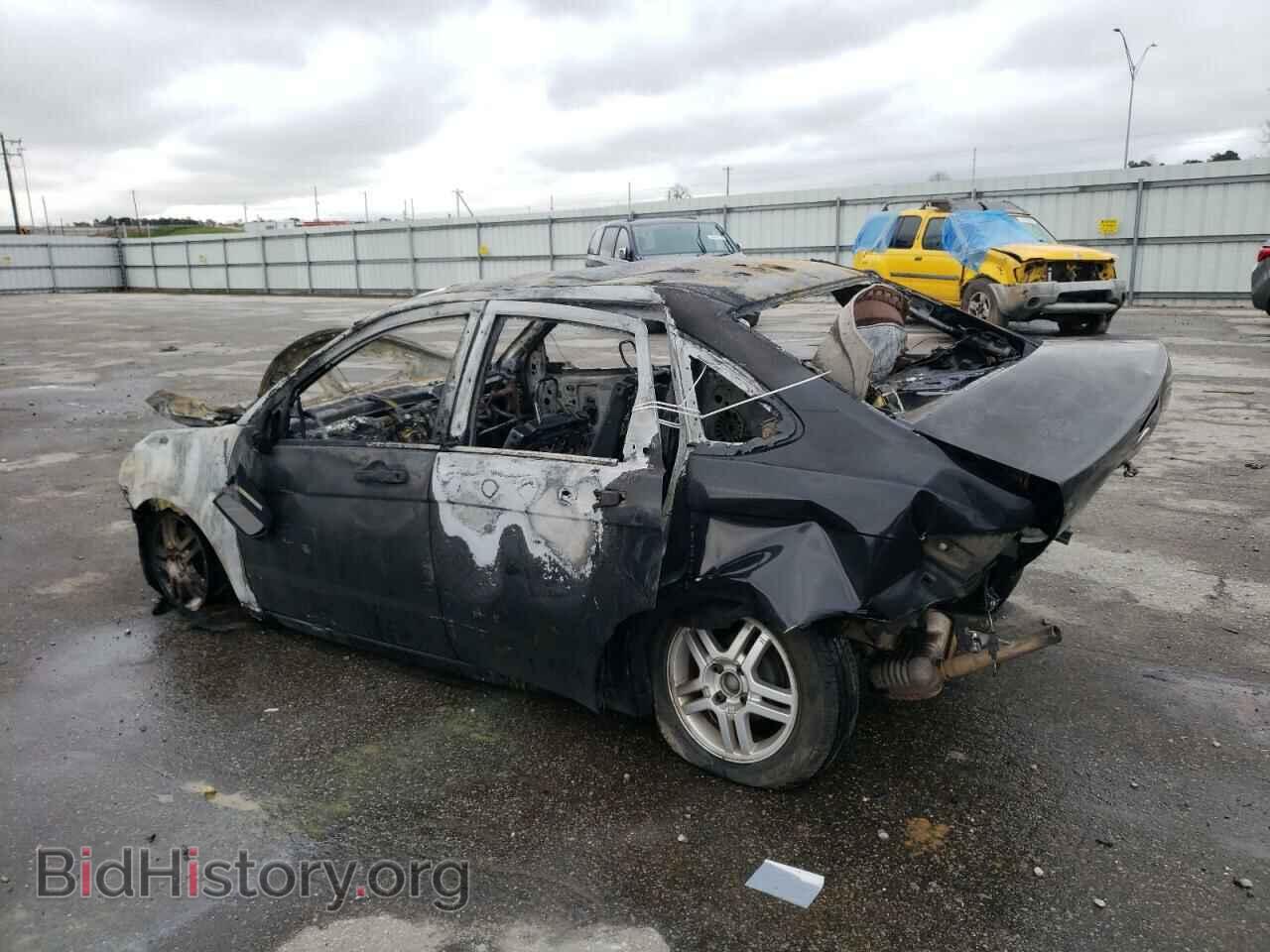 2008 FORD FOCUS - VIN: 1FAHP34N48W153498 - Фото 2