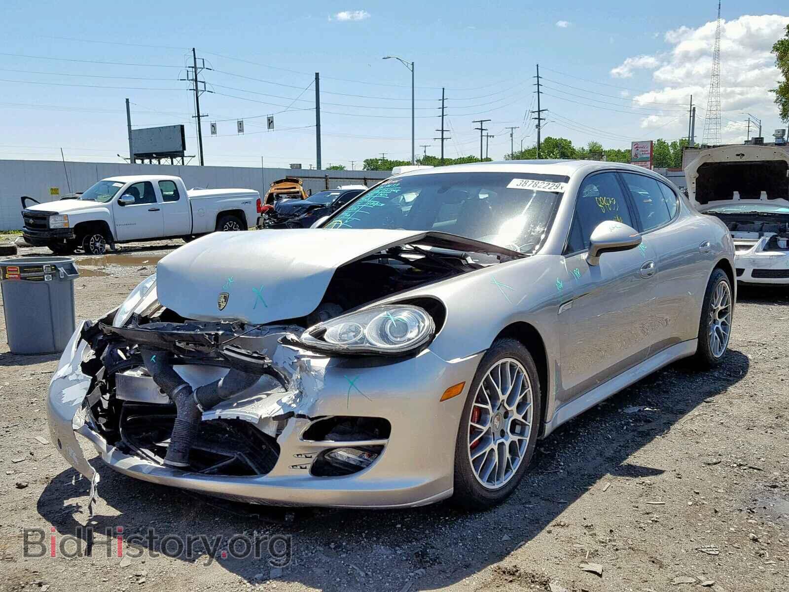 2011 PORSCHE PANAMERA - VIN: WP0AA2A77BL010468 - Фото 2