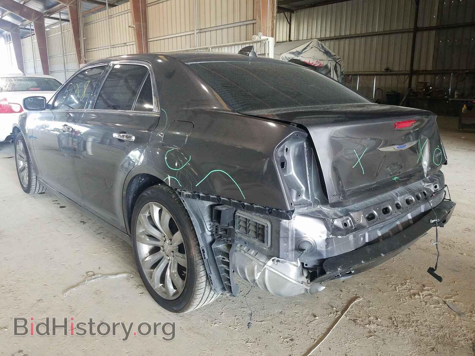 2019 CHRYSLER 300 - VIN: 2C3CCAEGXKH534190 - Фото 3