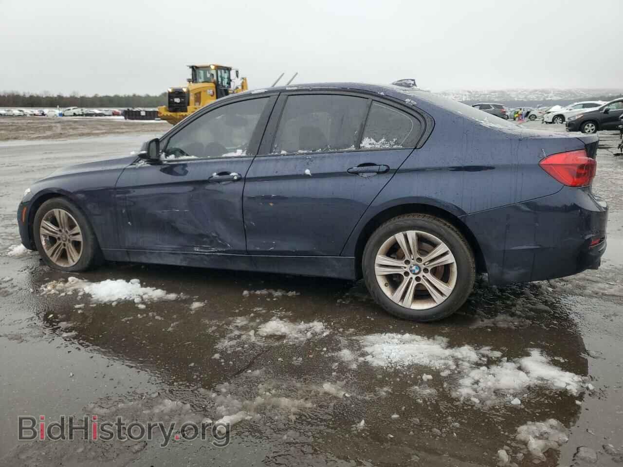 2016 BMW 3 SERIES - VIN: WBA8E3G54GNU38487 - Фото 2