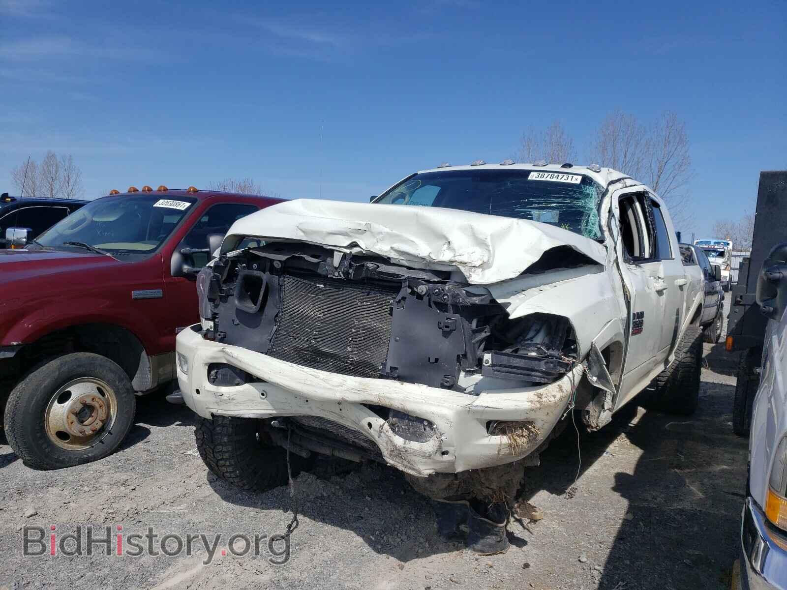 2017 RAM 3500 - VIN: 3C63R3ML9HG715477 - Фото 2