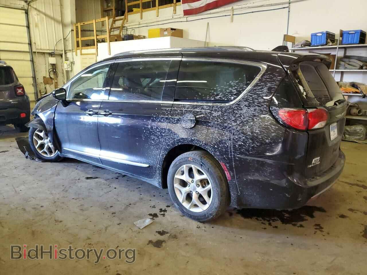 2017 CHRYSLER PACIFICA - VIN: 2C4RC1EG7HR585543 - Фото 2