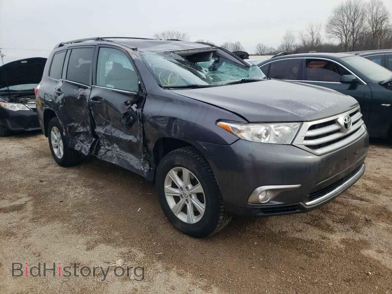 Photo 5TDBK3EH8DS214014 - TOYOTA HIGHLANDER 2013