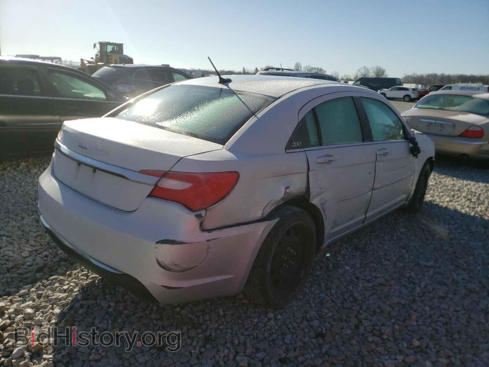 2011 CHRYSLER 200 - VIN: 1C3BC4FB6BN538468 - Photo 4