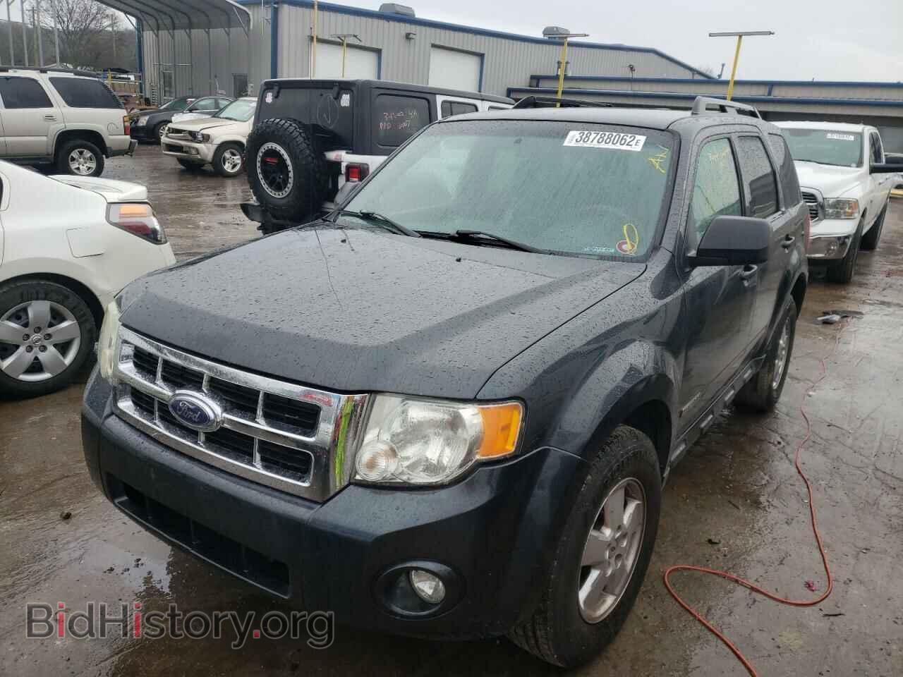 2008 FORD ESCAPE - VIN: 1FMCU93118KC64298 - Фото 2