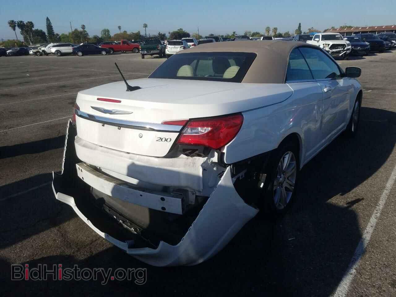 2013 CHRYSLER 200 - VIN: 1C3BCBEB7DN623246 - Фото 4