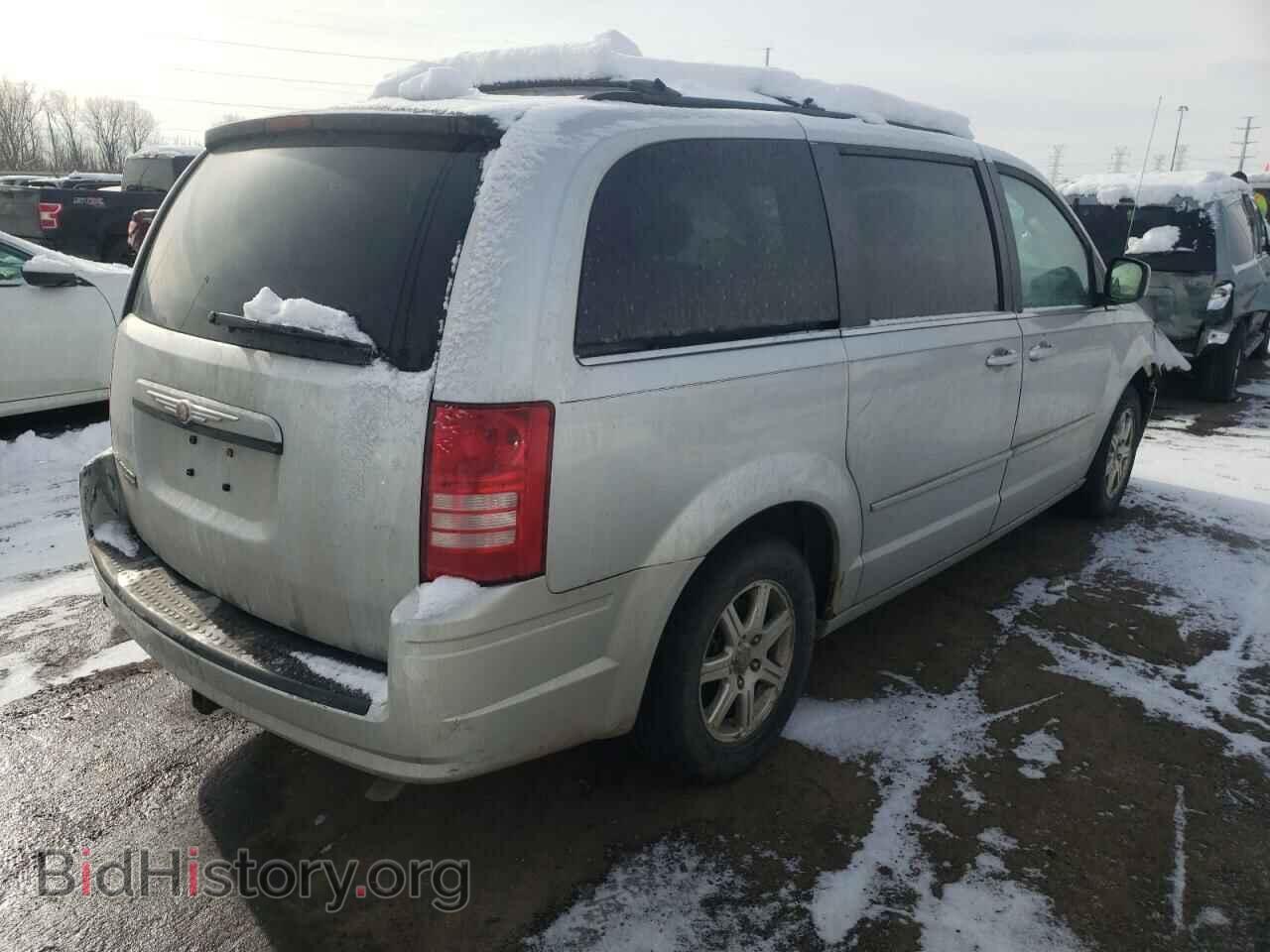 2008 CHRYSLER MINIVAN - VIN: 2A8HR54P08R613064 - Фото 3