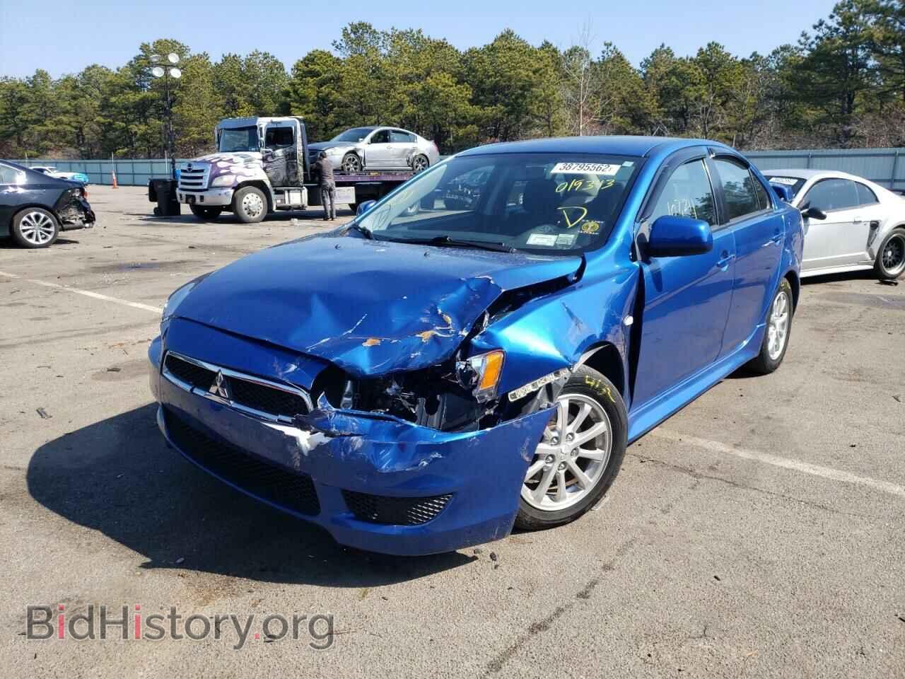 2011 MITSUBISHI LANCER - VIN: JA32U2FU6BU019343 - Фото 2