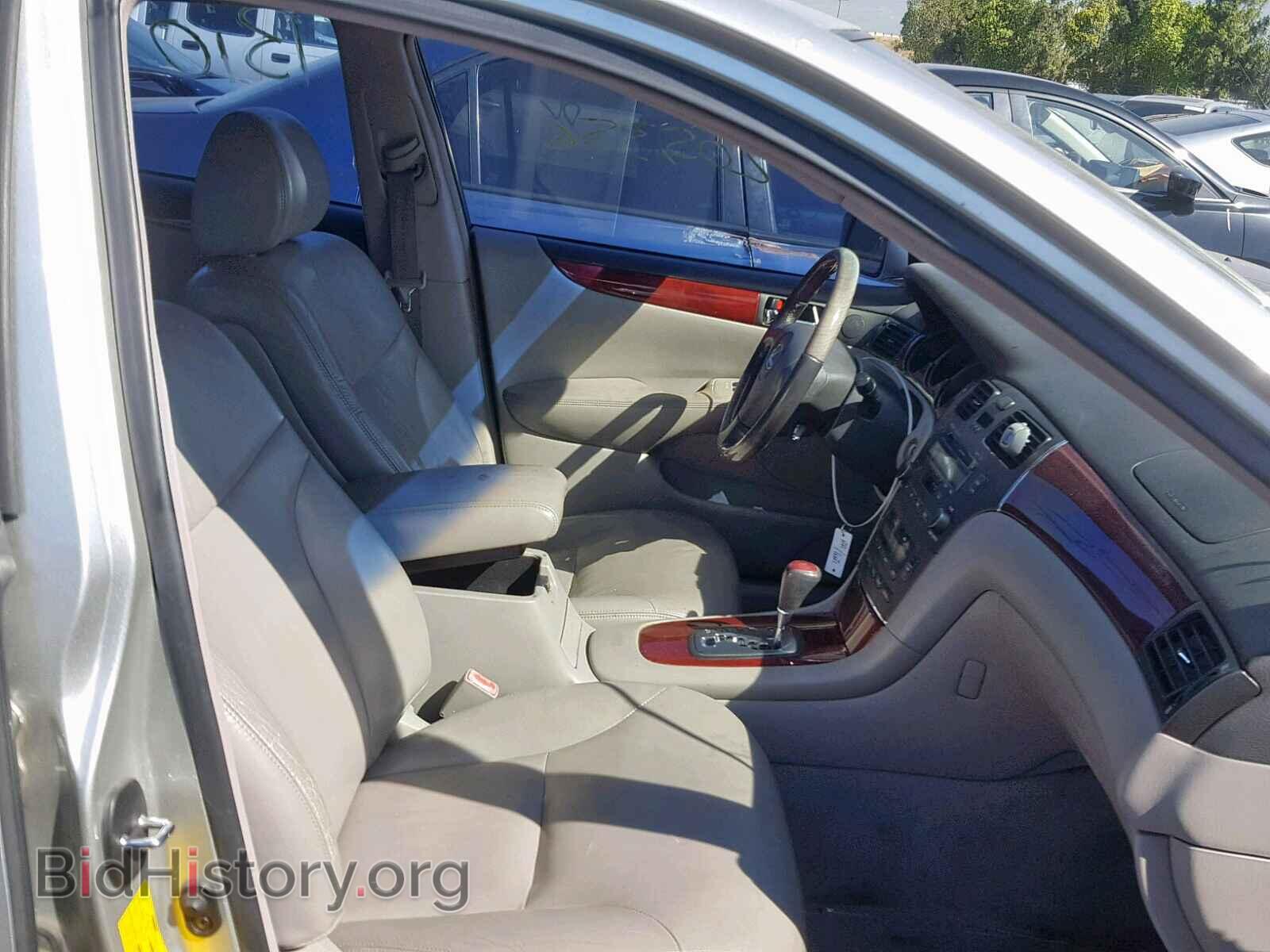 2002 LEXUS ES300 - VIN: JTHBF30G320038586 - Photo 5