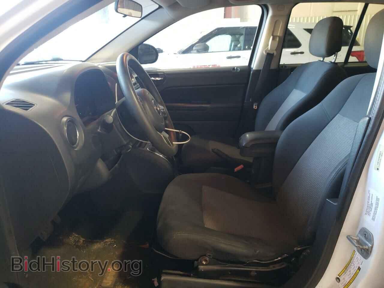 2011 JEEP COMPASS - VIN: 1J4NT1FB7BD245573 - Фото 7