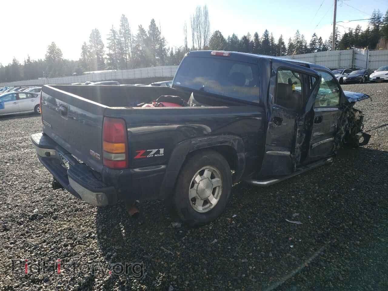 2006 GMC SIERRA - VIN: 2GTEK13TX61195355 - Фото 3