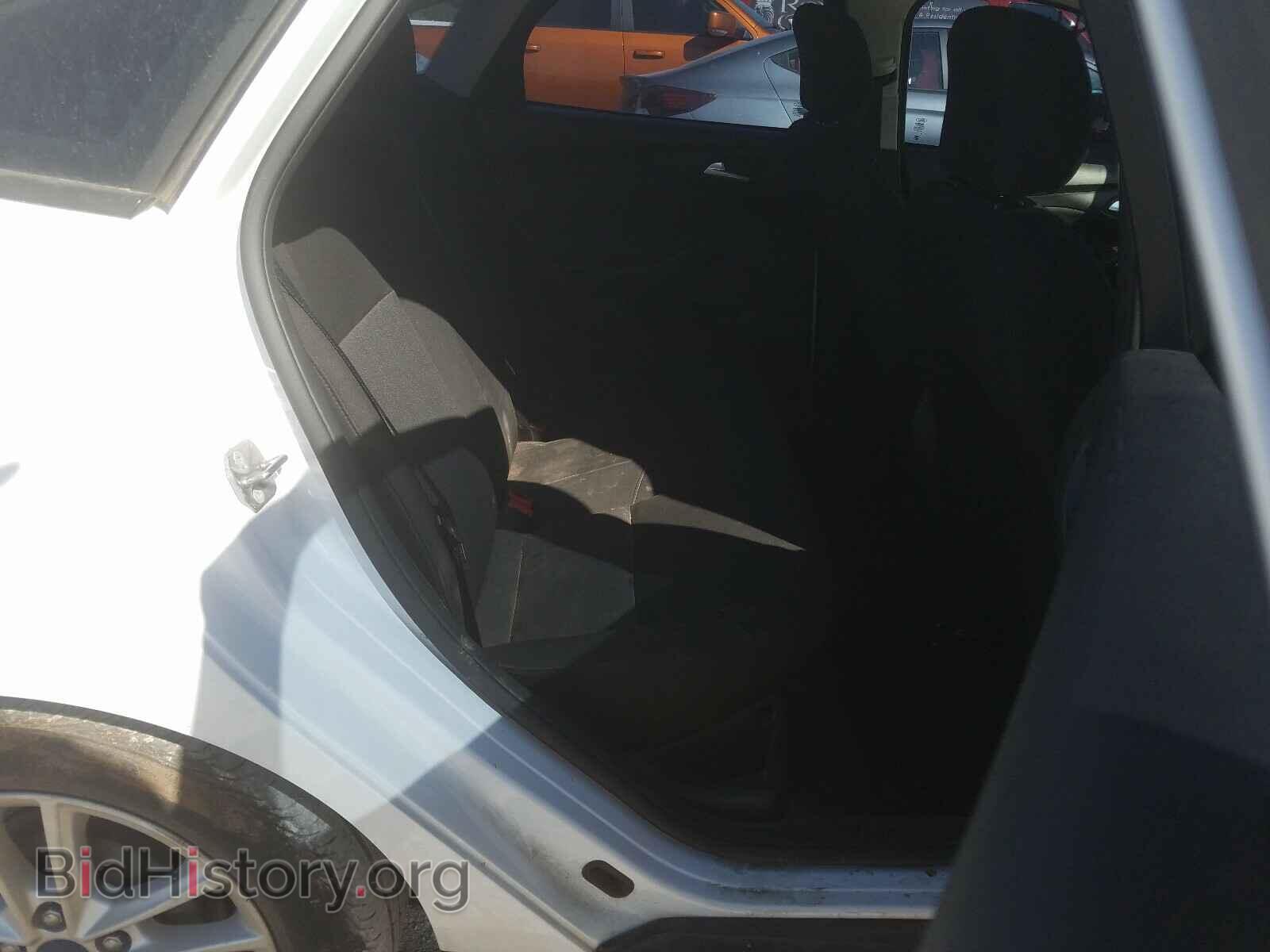 2017 FORD FOCUS - VIN: 1FADP3F29HL244222 - Photo 6
