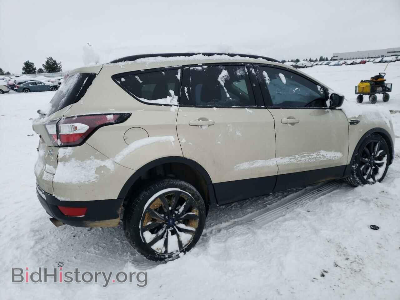 2017 FORD ESCAPE - VIN: 1FMCU9G92HUC88551 - Фото 3