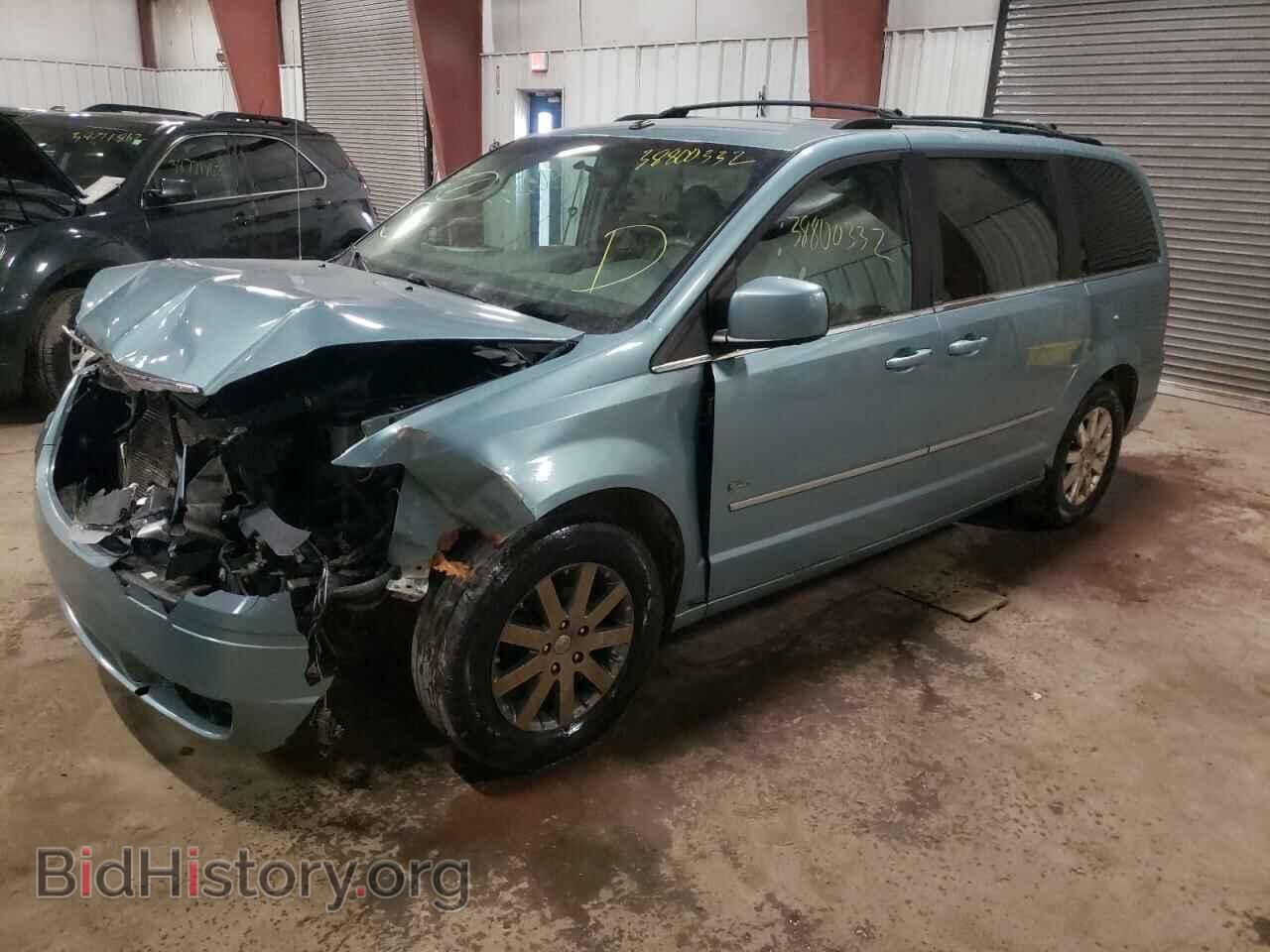 2009 CHRYSLER MINIVAN - VIN: 2A8HR54119R635071 - Фото 2