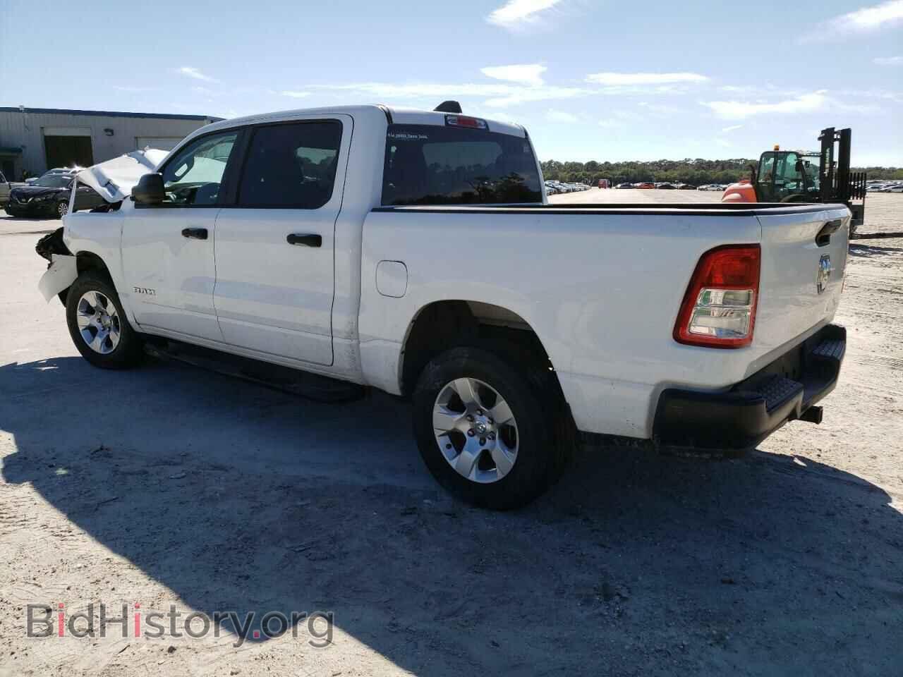 2019 RAM 1500 - VIN: 1C6RREGT7KN628418 - Фото 2
