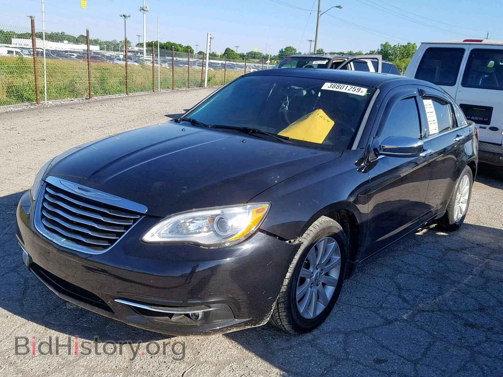 2014 CHRYSLER 200 - VIN: 1C3CCBCG2EN135357 - Фото 2
