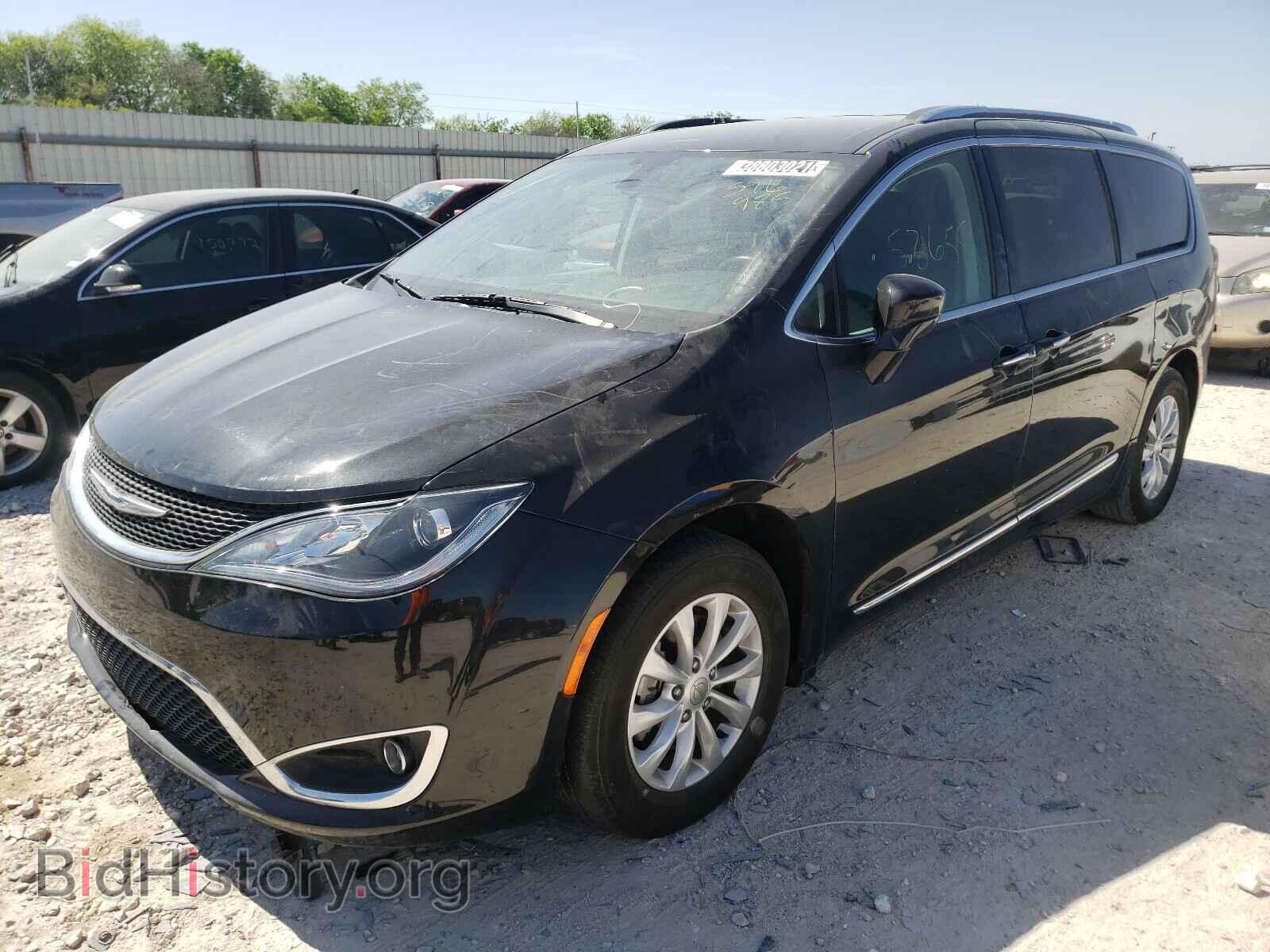 2019 CHRYSLER PACIFICA - VIN: 2C4RC1BG1KR596985 - Photo 2