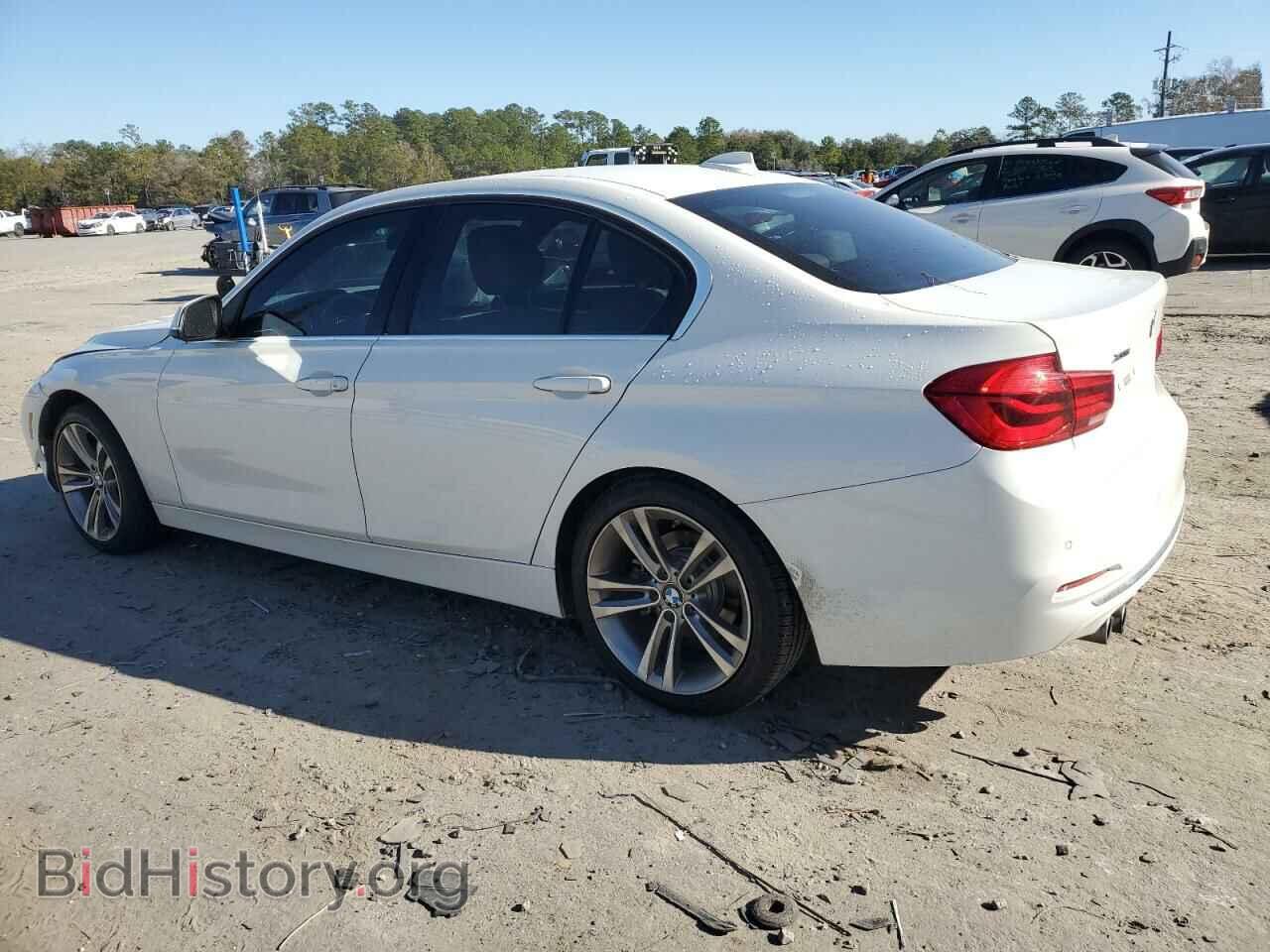 2018 BMW 3 SERIES - VIN: WBA8D9C58JA615097 - Фото 2