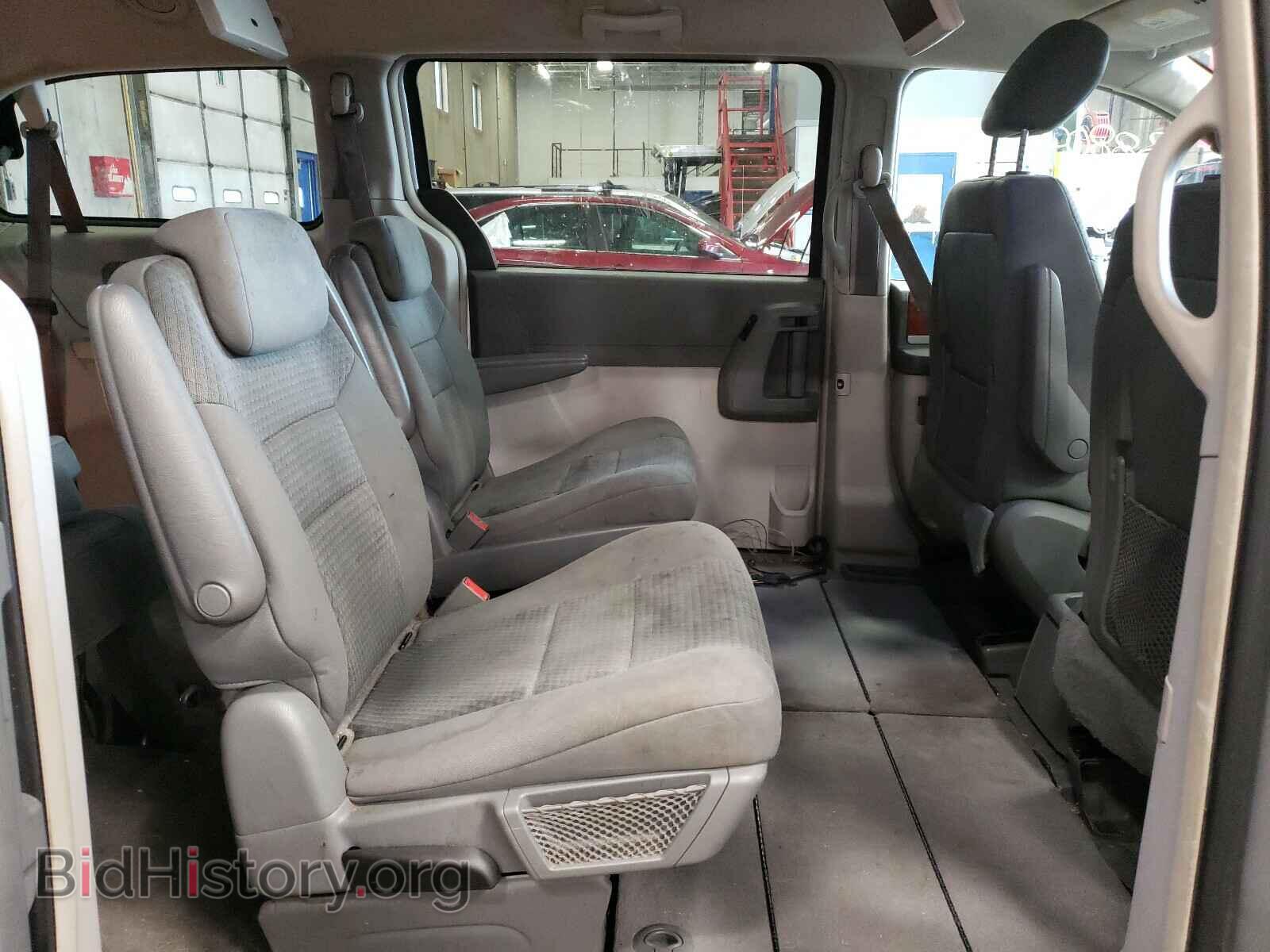 2009 CHRYSLER MINIVAN - VIN: 2A8HR54159R573514 - Фото 6