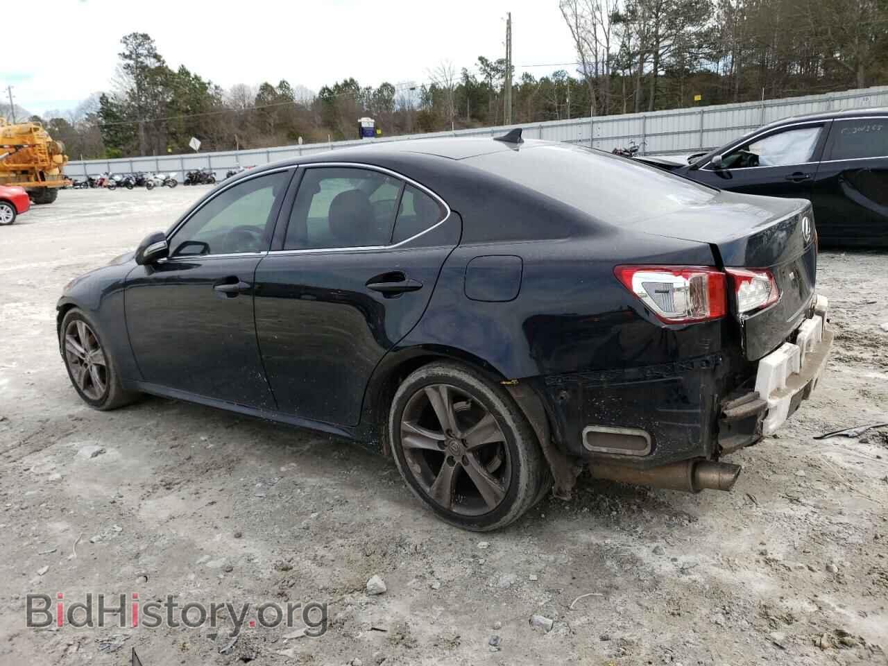 2011 LEXUS IS - VIN: JTHBF5C25B5137702 - Photo 2