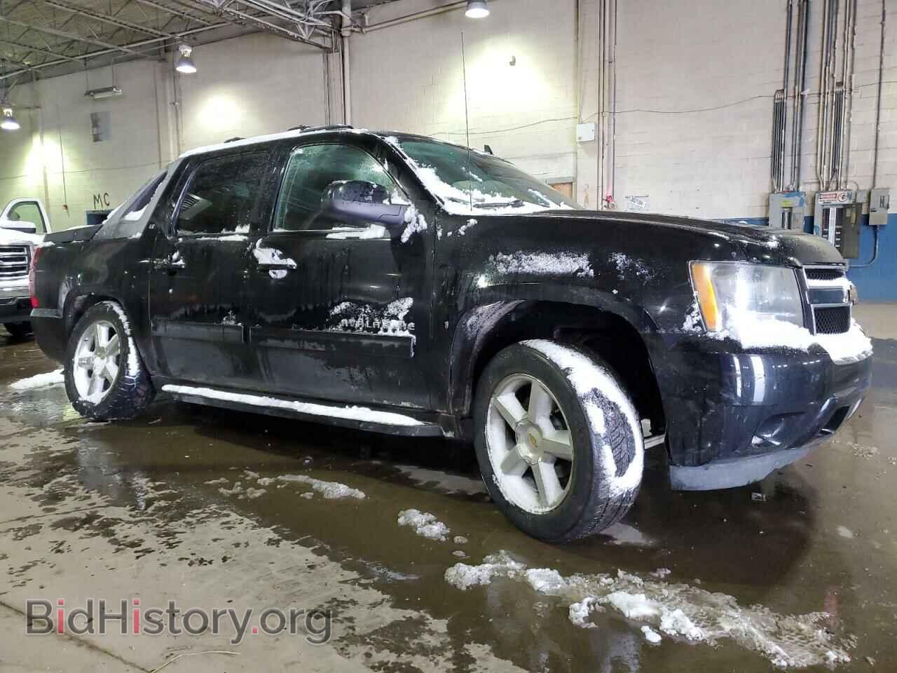 2011 CHEVROLET AVALANCHE - VIN: 3GNTKFE39BG151843 - Фото 4