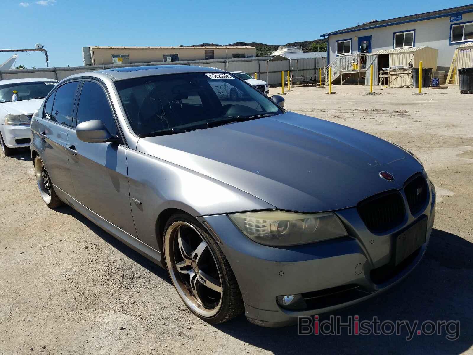 Photo WBAPM77569NL86854 - BMW 3 SERIES 2009