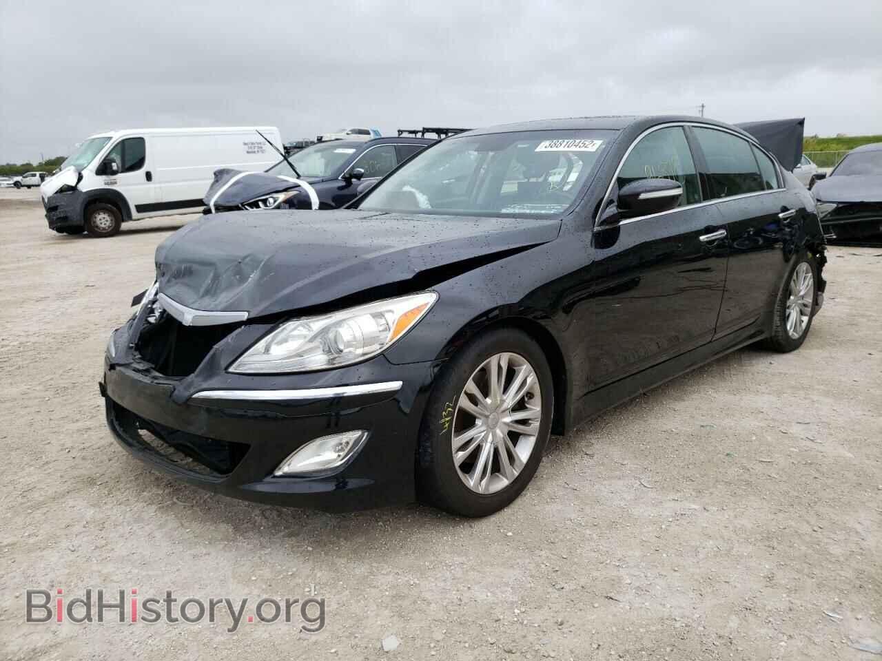 2013 HYUNDAI GENESIS - VIN: KMHGC4DD2DU221085 - Фото 2