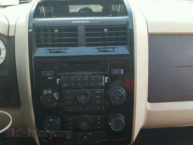 2008 MAZDA TRIBUTE - VIN: 4F2CZ06168KM17559 - Фото 9