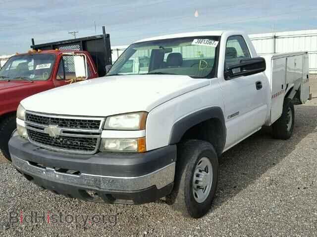 2007 CHEVROLET SILVERADO - VIN: 1GBHK24U67E174632 - Фото 2