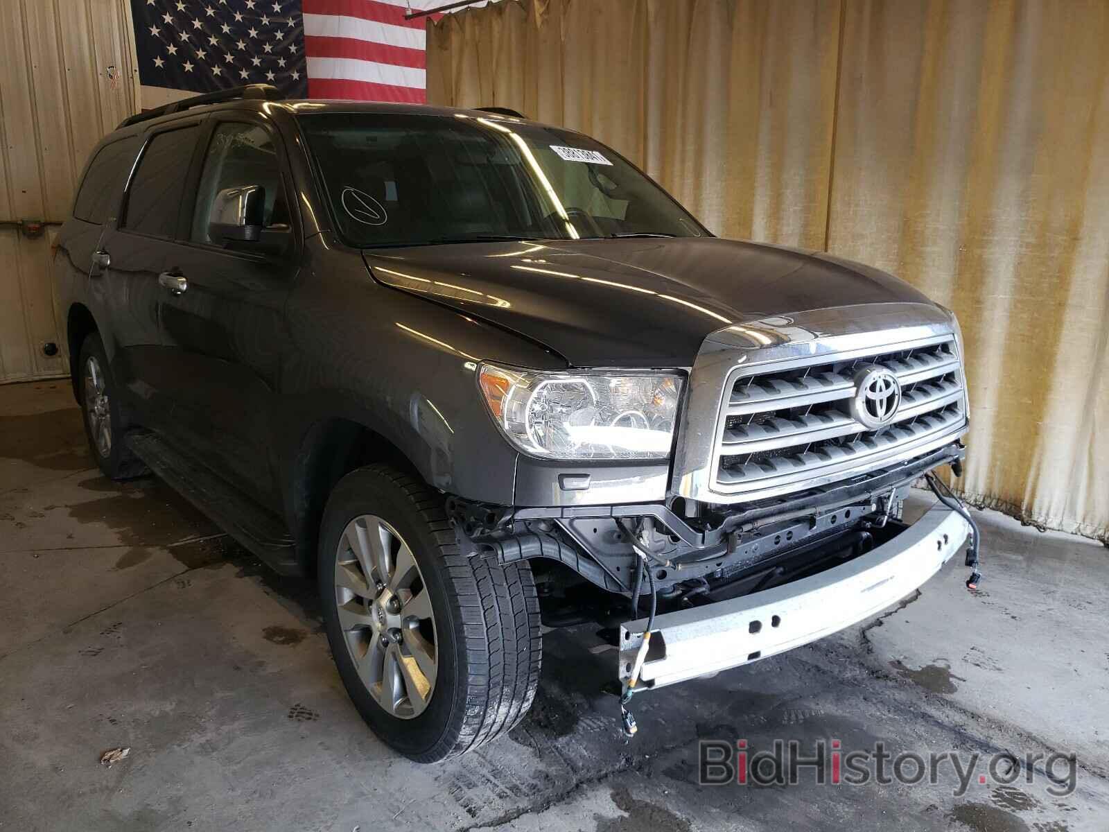 Photo 5TDJY5G16BS051916 - TOYOTA SEQUOIA 2011