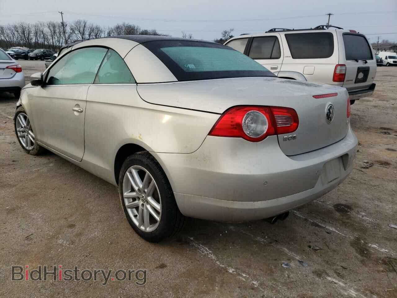 2009 VOLKSWAGEN EOS - VIN: WVWFA71FX9V013499 - Фото 3
