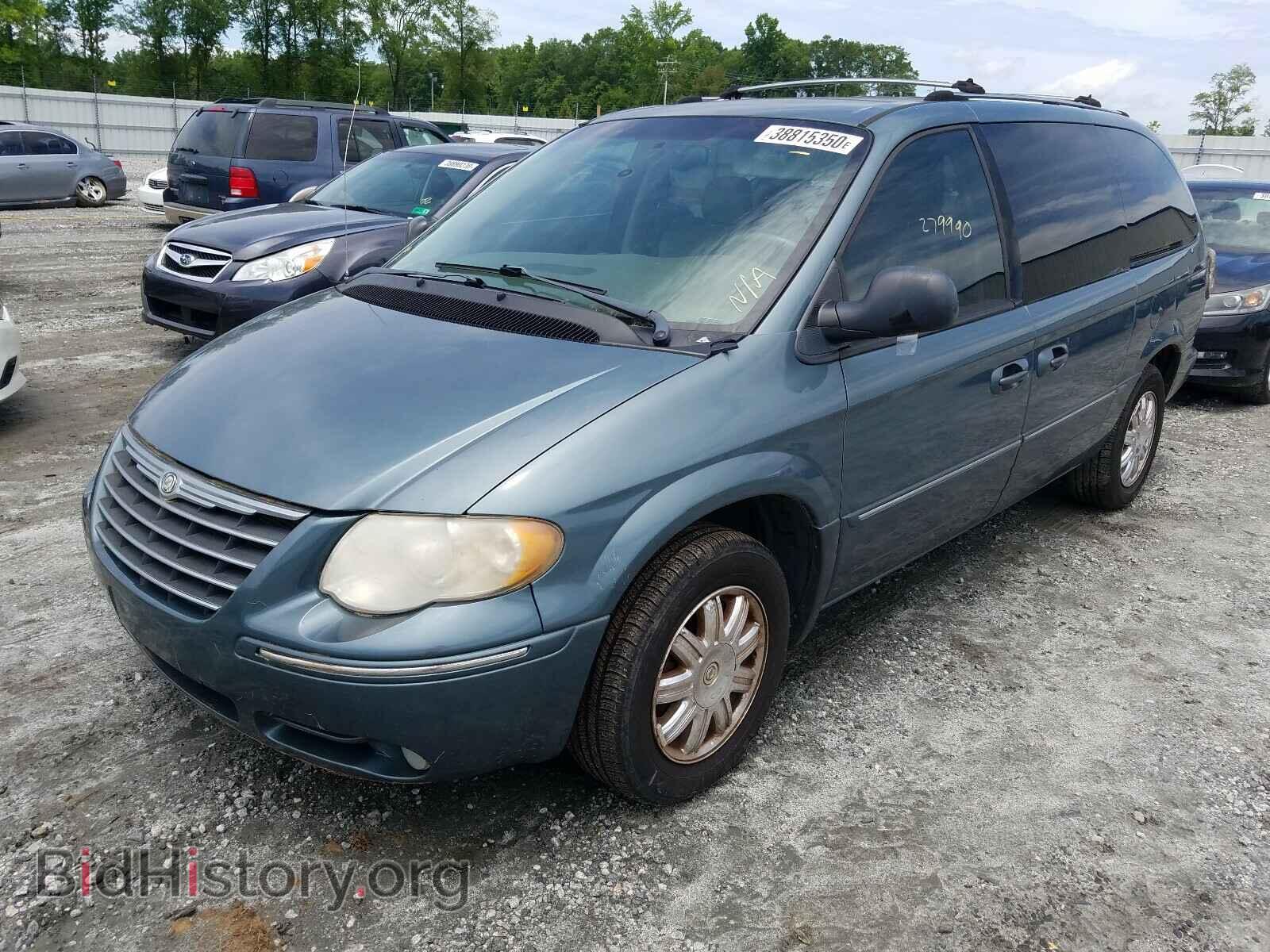 2005 CHRYSLER MINIVAN - VIN: 2C8GP64L15R460717 - Фото 2