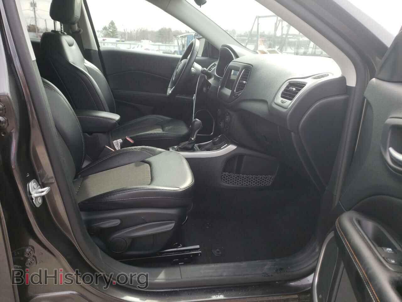 2019 JEEP COMPASS - VIN: 3C4NJDBB2KT712119 - Фото 5