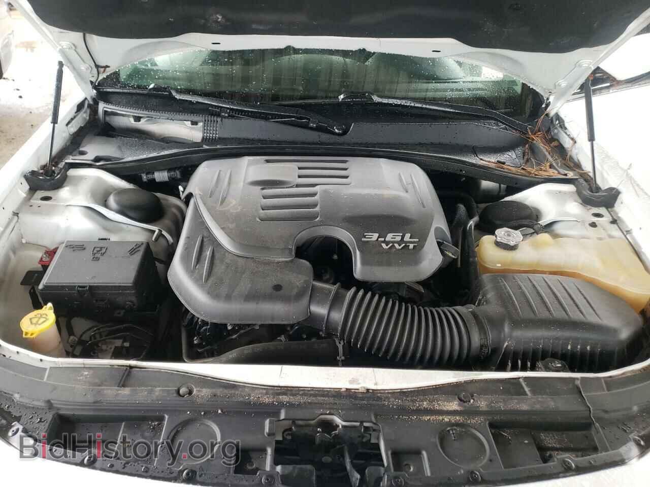 2016 CHRYSLER 300 - VIN: 2C3CCAAG5GH343841 - Фото 7