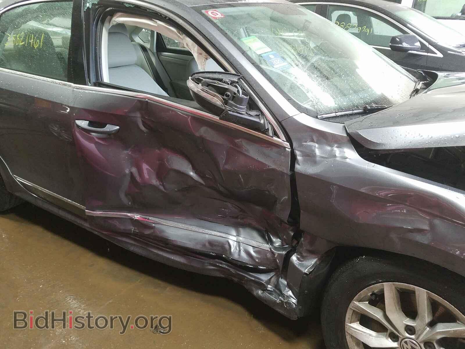 2017 VOLKSWAGEN PASSAT - VIN: 1VWAT7A31HC083281 - Фото 9