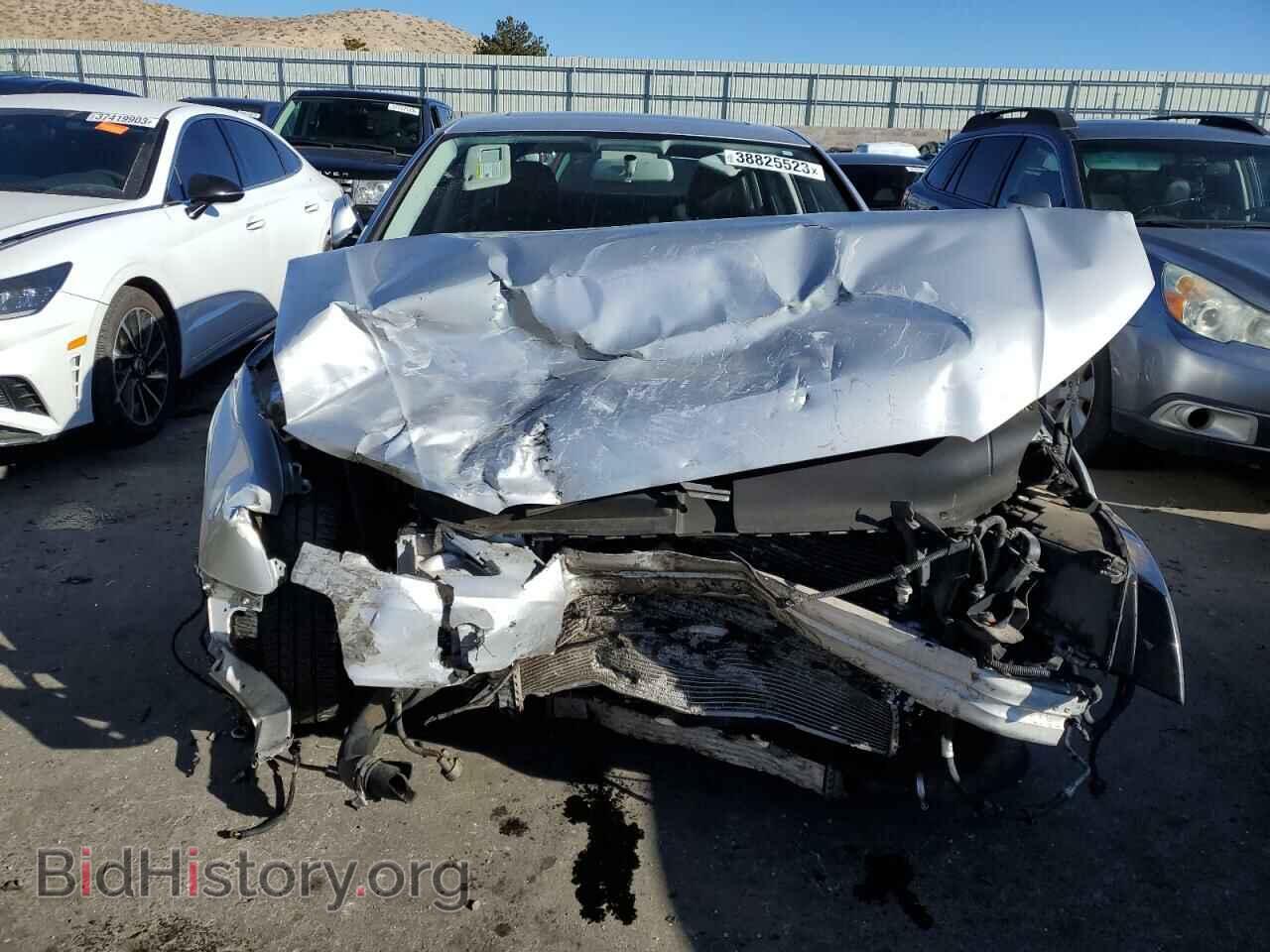 2010 AUDI A4 - VIN: WAUBFAFL4AN063151 - Фото 5