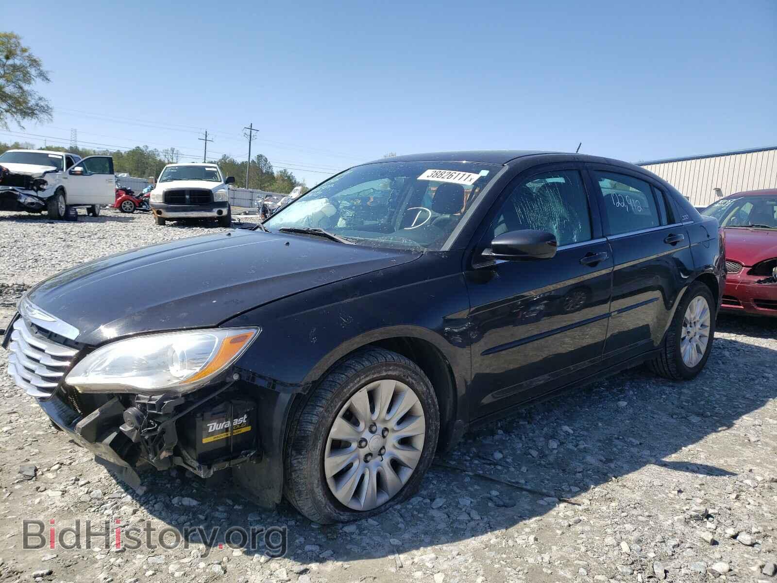 2014 CHRYSLER 200 - VIN: 1C3CCBABXEN238307 - Фото 2