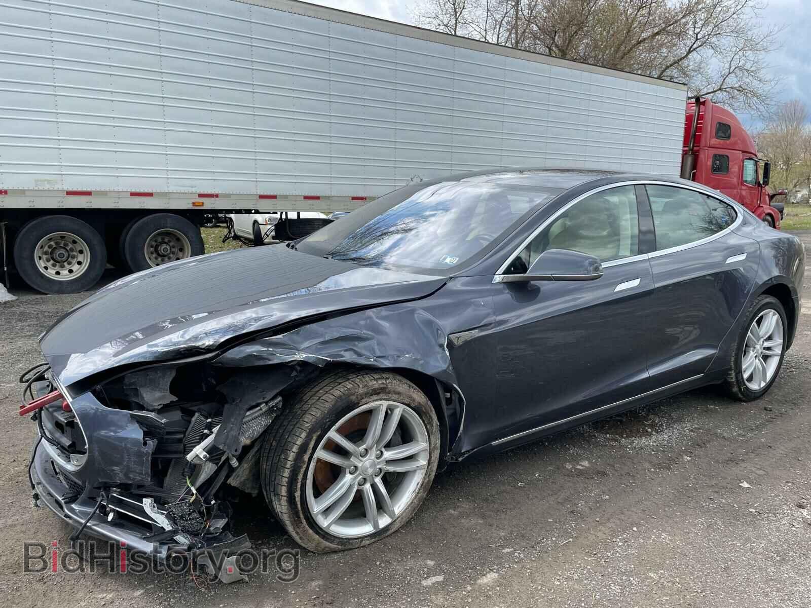 2014 TESLA MODEL S - VIN: 5YJSA1H15EFP62368 - Фото 2