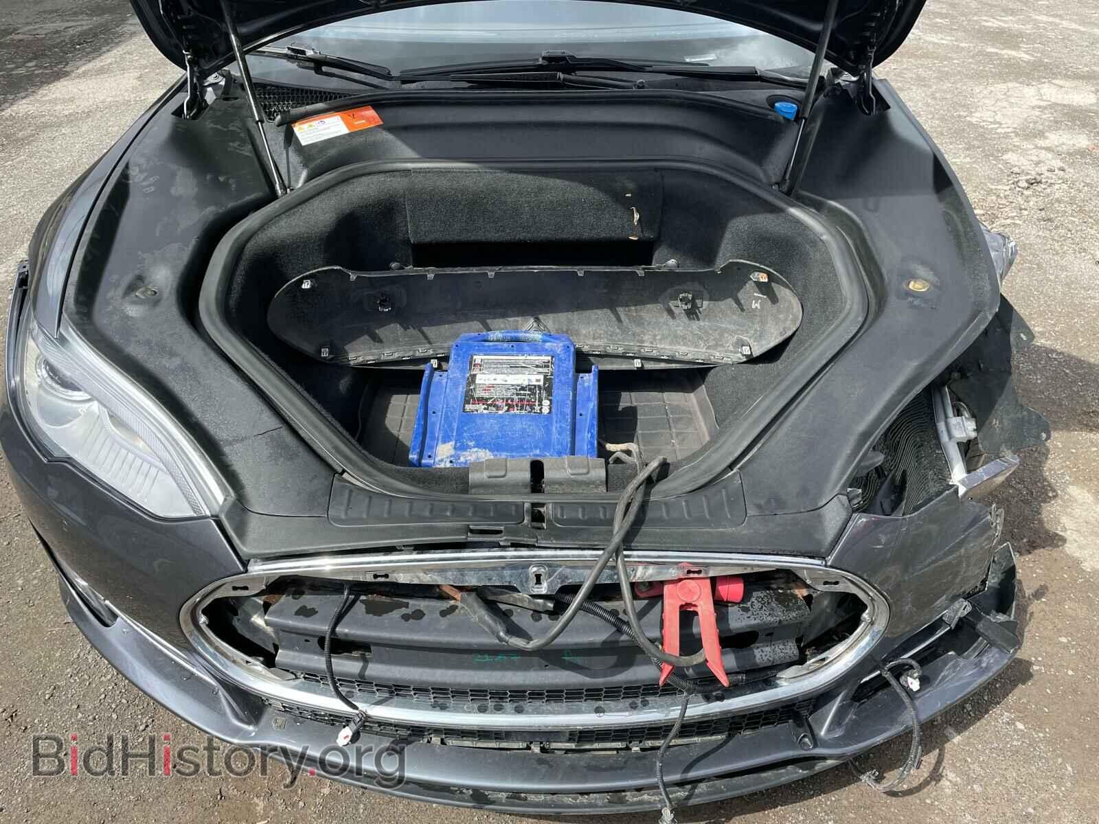 2014 TESLA MODEL S - VIN: 5YJSA1H15EFP62368 - Фото 5