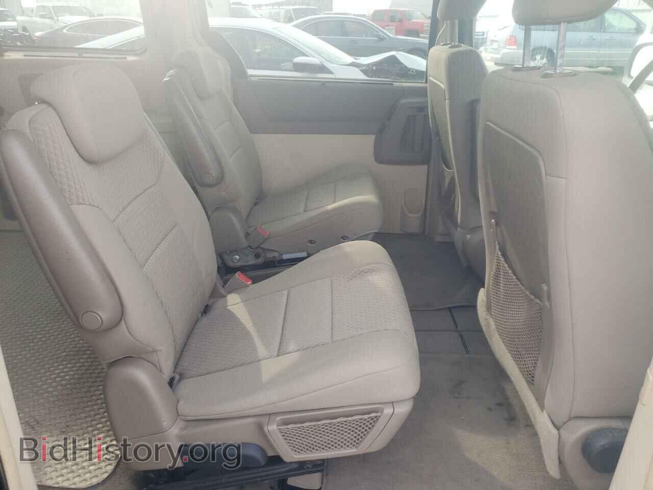 2010 CHRYSLER MINIVAN - VIN: 2A4RR5D16AR193690 - Фото 6